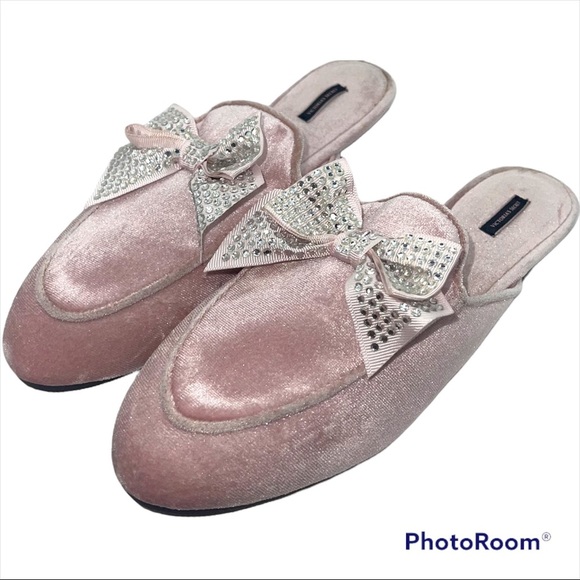 Victoria Secret Rhinestone bow velvet mule slipper - Picture 3 of 7